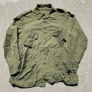 1970s shirt jacket Olive Green Military Jacket